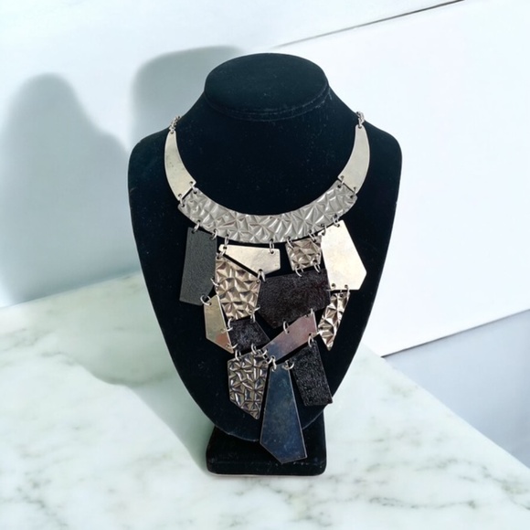 Multi-tone Hammered Metal Black and Silver Statement Necklace - Picture 1 of 5